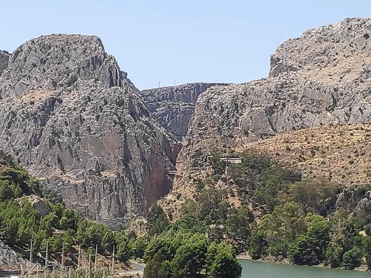 Refugio De El Chorro Villa